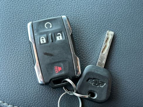 Used 2017 Chevrolet Colorado Z71 image 35