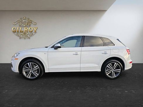 Used 2020 Audi Q5 e Premium Plus w/ Premium Plus Package AWD/4WD image 4