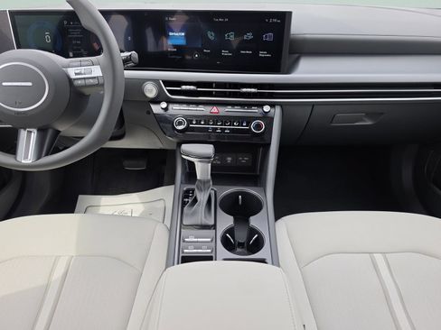 New 2026 Hyundai Sonata SE FWD image 13