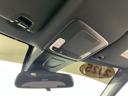 Certified 2025 Honda Civic Sport image 27