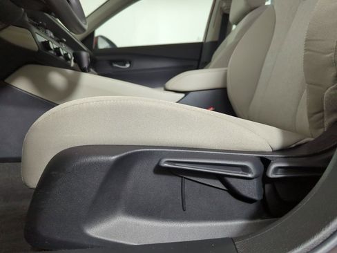 Certified 2025 Honda Accord LX image 26