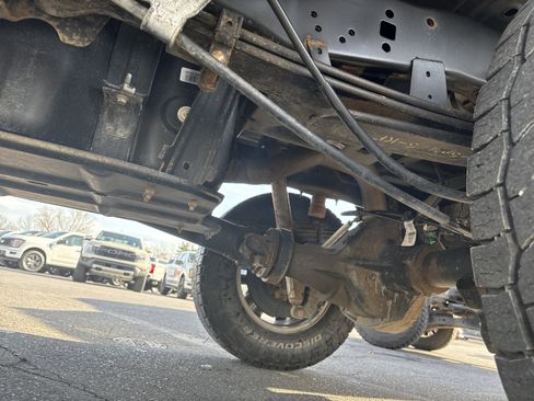 Used 2017 Ford F250 XLT w/ XLT Value Package image 13