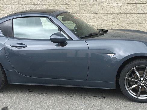 Used 2020 MAZDA MX-5 Miata RF Grand Touring RWD image 2