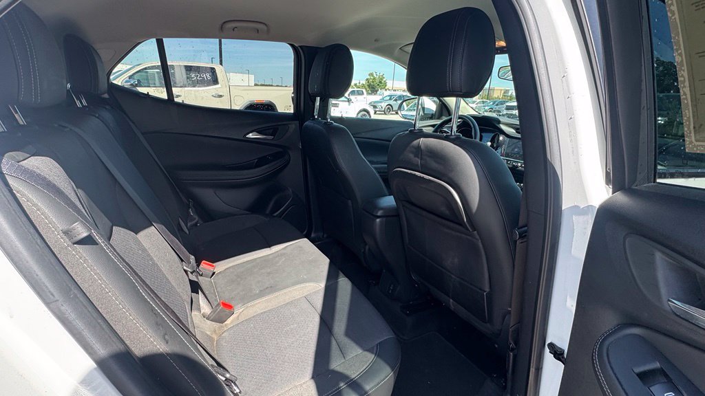 Used 2022 Buick Encore GX Preferred FWD image 10