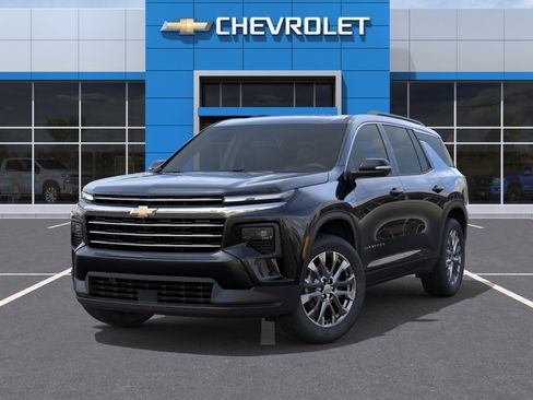 New 2026 Chevrolet Traverse LT w/ Sun and Wheel Package FWD image 20
