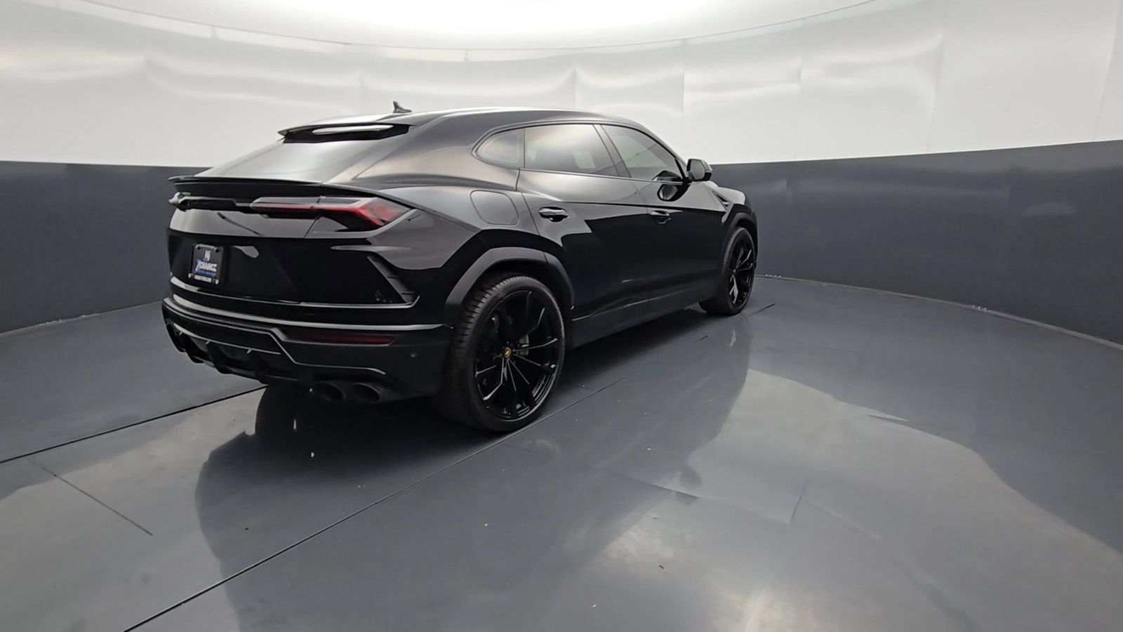 Used 2022 Lamborghini Urus AWD/4WD image 97