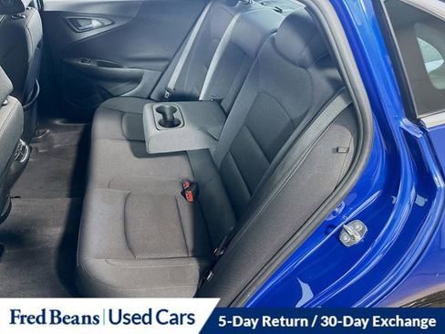 Used 2023 Chevrolet Malibu LT FWD image 14