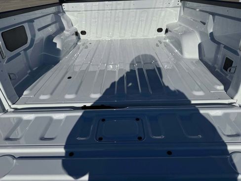 New 2026 Jeep Gladiator Sport image 18