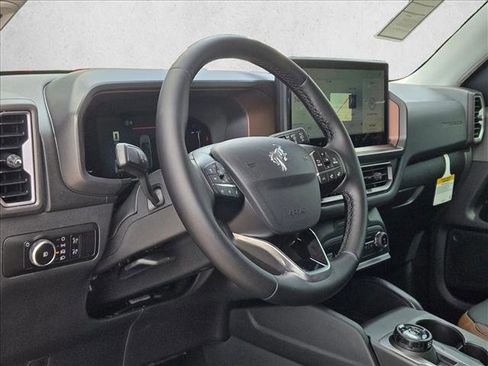 New 2026 Ford Bronco Sport Outer Banks image 3