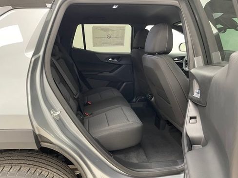 New 2026 Chevrolet Equinox LT w/ Safety and Technology Package AWD/4WD image 12