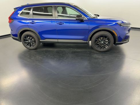 Certified 2025 Honda CR-V Sport image 8