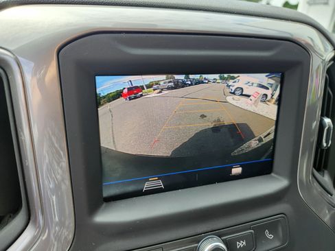 Used 2021 Chevrolet Silverado 1500 Custom image 31