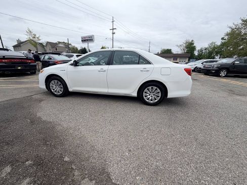 Used 2012 Toyota Camry LE FWD image 43