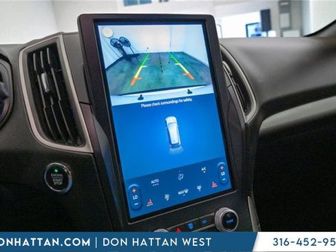 Used 2023 Ford Edge SEL image 20