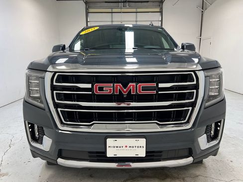 Used 2021 GMC Yukon SLT w/ SLT Luxury Package AWD/4WD image 13