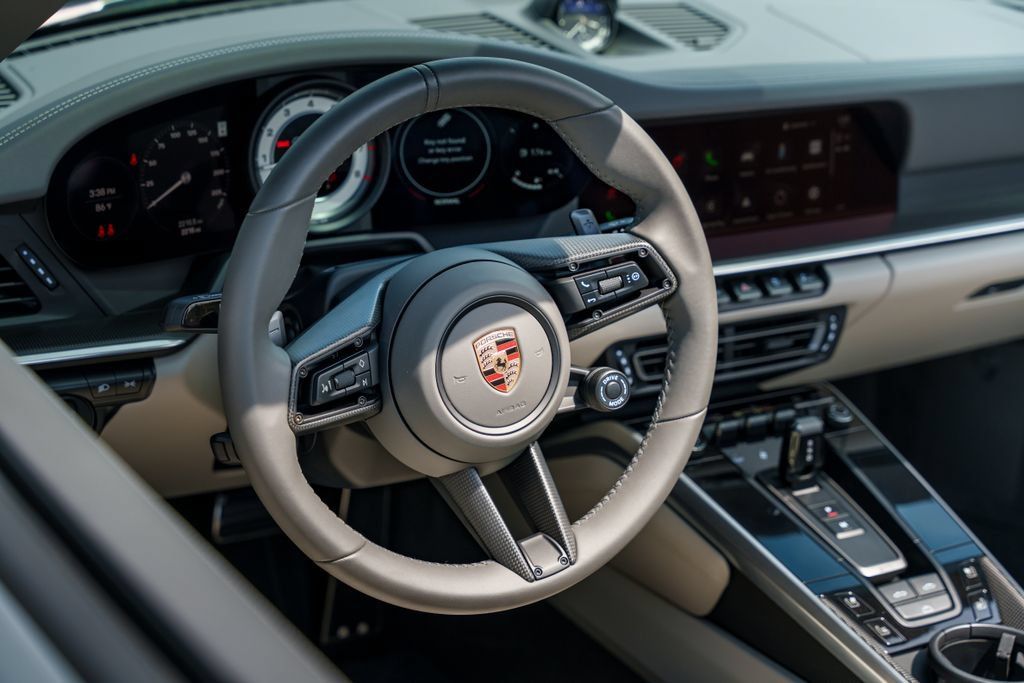 Used 2025 Porsche 911 Turbo S AWD/4WD image 11