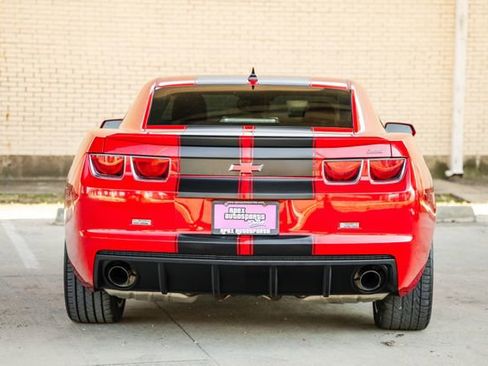 Used 2010 Chevrolet Camaro SS w/ RS Package image 17