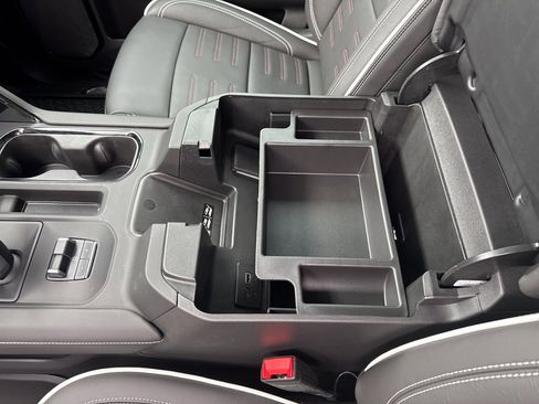 Used 2025 GMC Sierra 1500 AT4X image 53