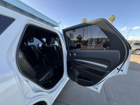 Used 2014 Dodge Durango R/T w/ Trailer Tow Group IV image 19