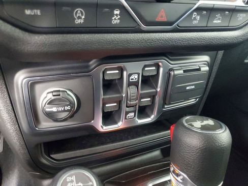 New 2026 Jeep Wrangler Sport S image 18