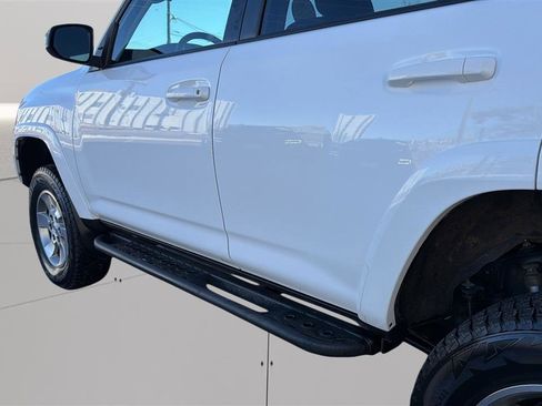 Used 2016 Toyota 4Runner SR5 image 27