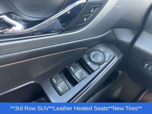 Used 2020 Chevrolet Traverse LT w/ LT Premium Package image 16