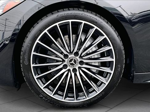 Used 2024 Mercedes-Benz C 300 4MATIC Sedan image 11