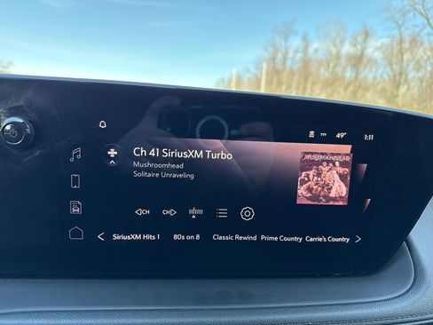 Used 2024 Buick Encore GX Sport Touring image 23