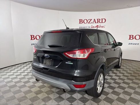 Used 2015 Ford Escape SE FWD image 8