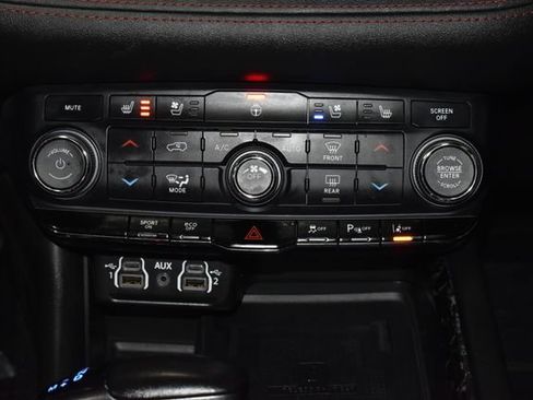 Used 2024 Dodge Durango R/T AWD/4WD image 17