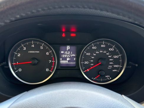 Used 2013 Subaru Crosstrek 2.0i Limited AWD/4WD image 32