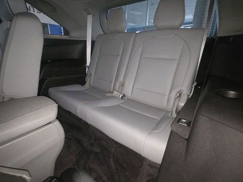 Used 2017 Acura MDX SH-AWD w/ Advance Package image 24