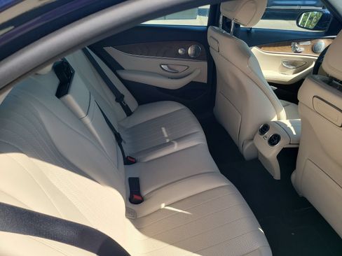 Used 2018 Mercedes-Benz E 300 image 27