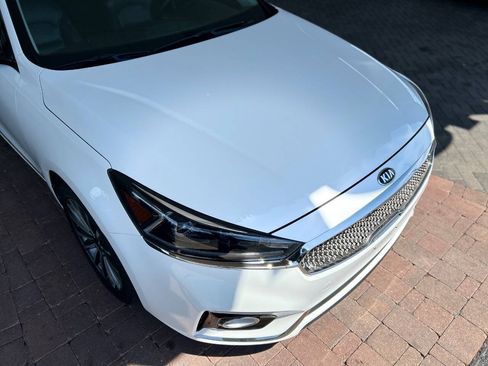Used 2017 Kia Cadenza Premium FWD image 31