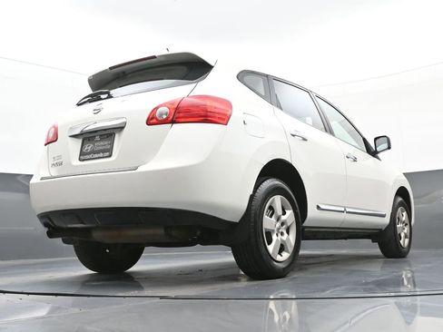 Used 2011 Nissan Rogue S image 52