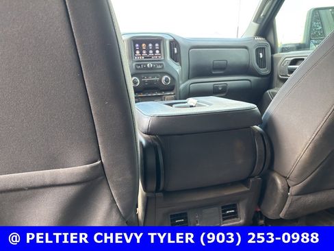 Used 2024 Chevrolet Silverado 2500 Custom w/ Custom Value Package image 23