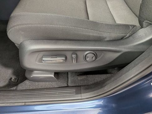 Used 2024 Honda CR-V EX image 15