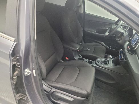 Used 2018 Hyundai Elantra GT FWD image 21