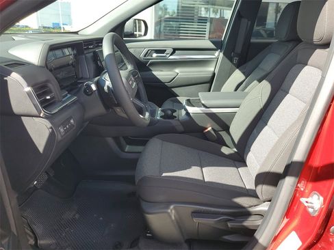 New 2026 GMC Terrain Elevation image 12