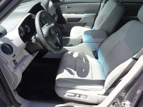 Used 2015 Honda Pilot SE image 19