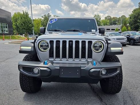 Used 2021 Jeep Wrangler Unlimited Rubicon 4xe w/ Cold Weather Group AWD/4WD image 2