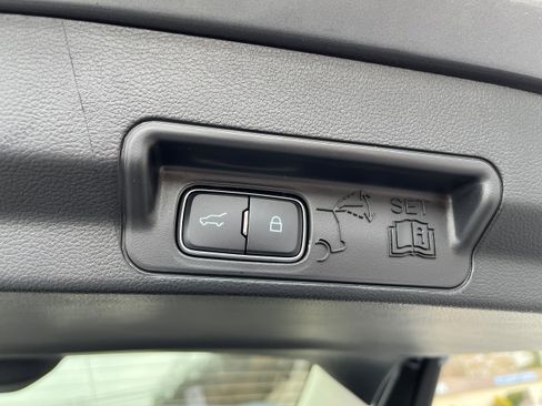 New 2026 Ford Explorer Active w/ Active Comfort Package image 15