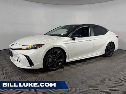 Used 2026 Toyota Camry XSE FWD image 1