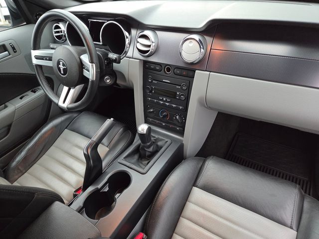 Used 2007 Ford Mustang GT Premium RWD image 17