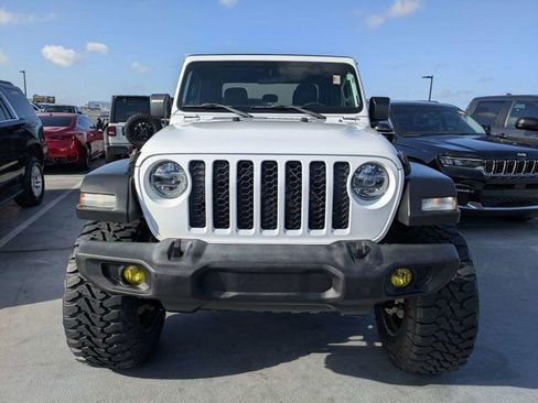 Used 2020 Jeep Gladiator Sport w/ Quick Order Package 24S AWD/4WD image 8