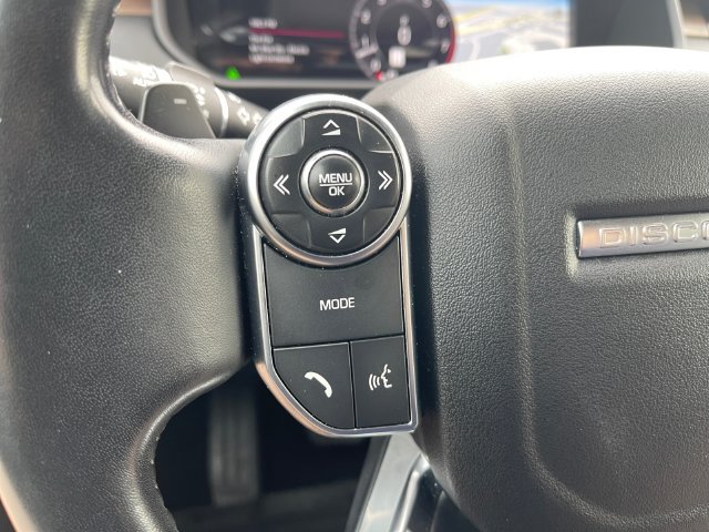 Used 2018 Land Rover Discovery HSE AWD/4WD image 20