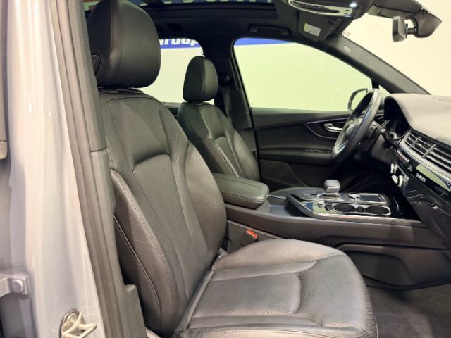 Used 2019 Audi Q7 3.0T Prestige AWD/4WD image 39