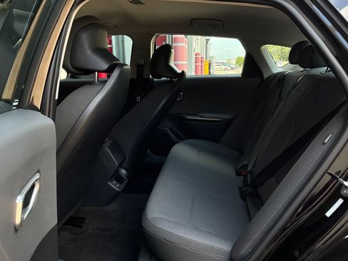 Used 2025 Kia K4 FWD image 11