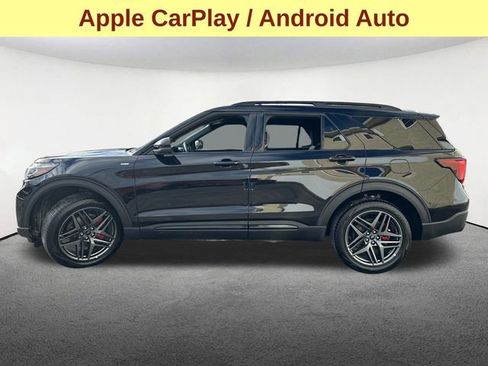 Certified 2025 Ford Explorer ST-Line w/ ST-Line Street Pack image 7