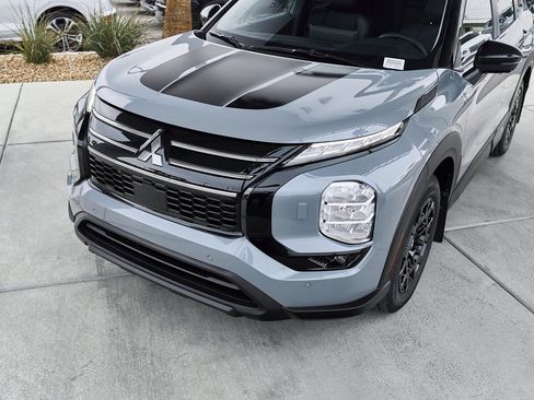 New 2026 Mitsubishi Outlander Ralliart image 5